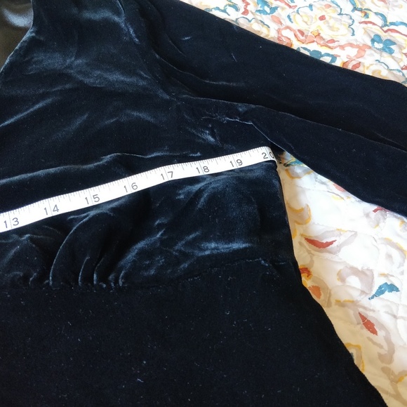 NWT Silk Velvet Blouse - Picture 5 of 8